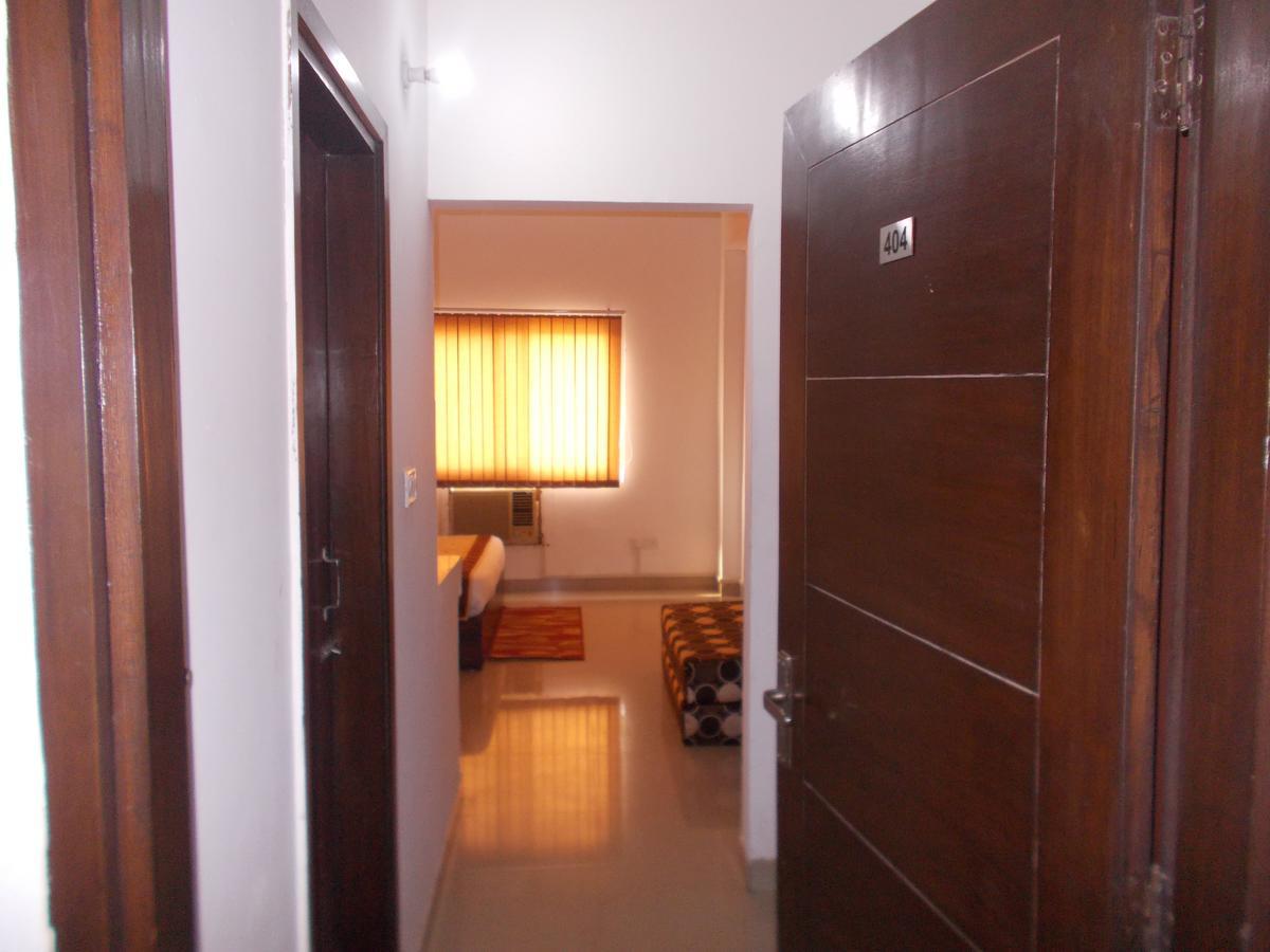 The Radiance Suites And Apartment New Delhi Buitenkant foto