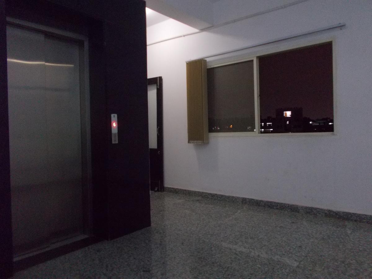 The Radiance Suites And Apartment New Delhi Buitenkant foto