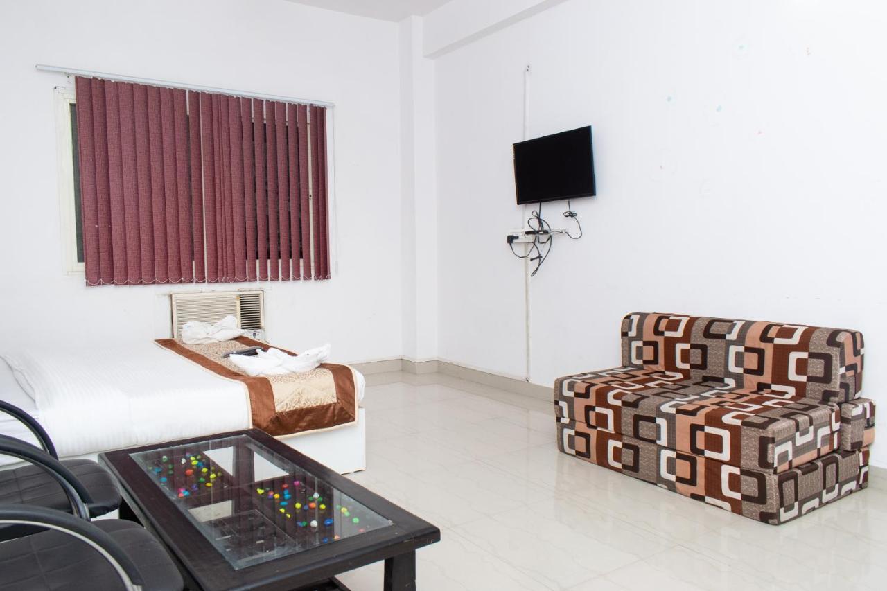 The Radiance Suites And Apartment New Delhi Buitenkant foto