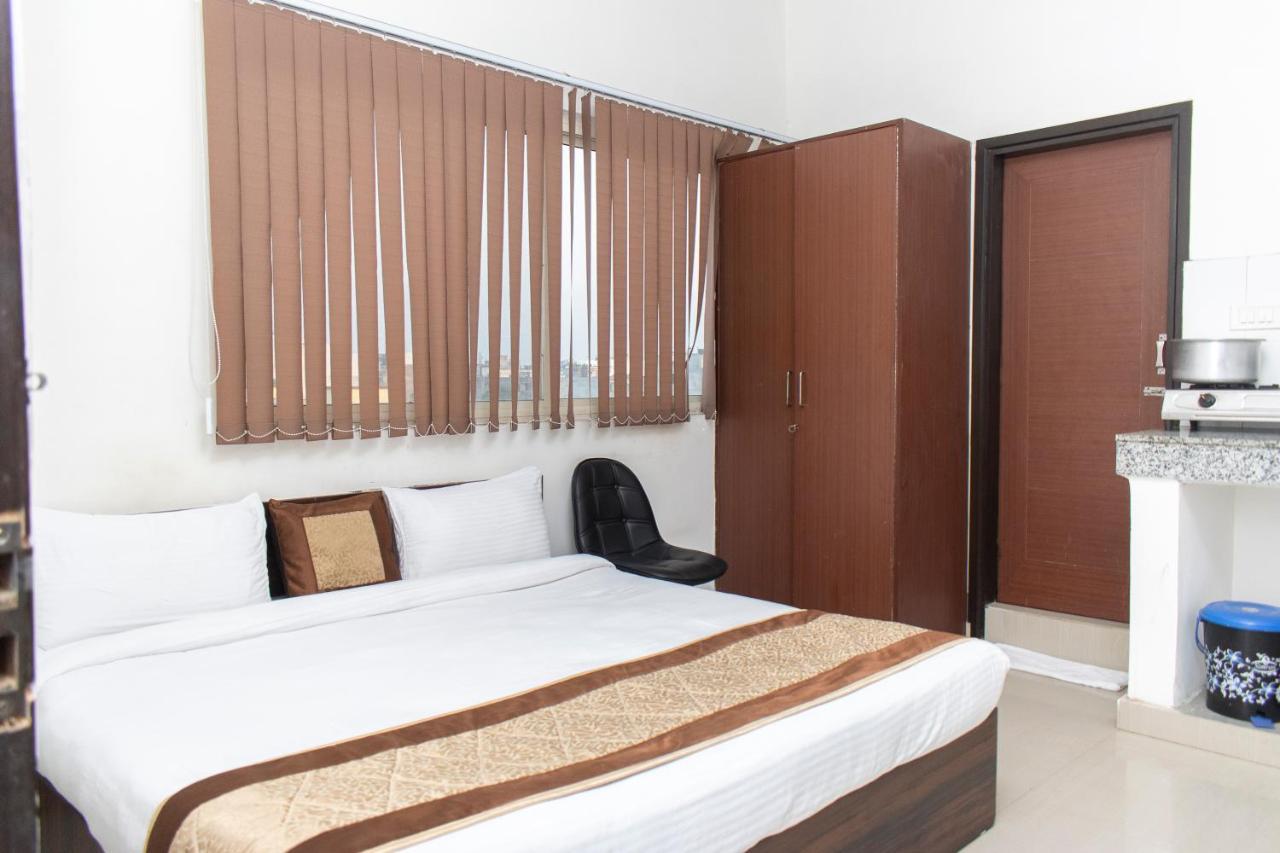 The Radiance Suites And Apartment New Delhi Buitenkant foto