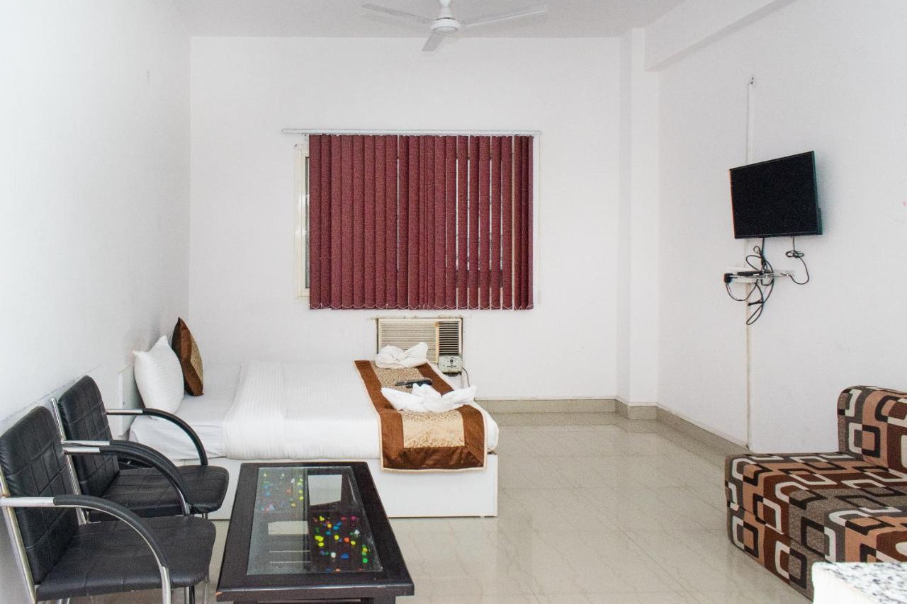 The Radiance Suites And Apartment New Delhi Buitenkant foto