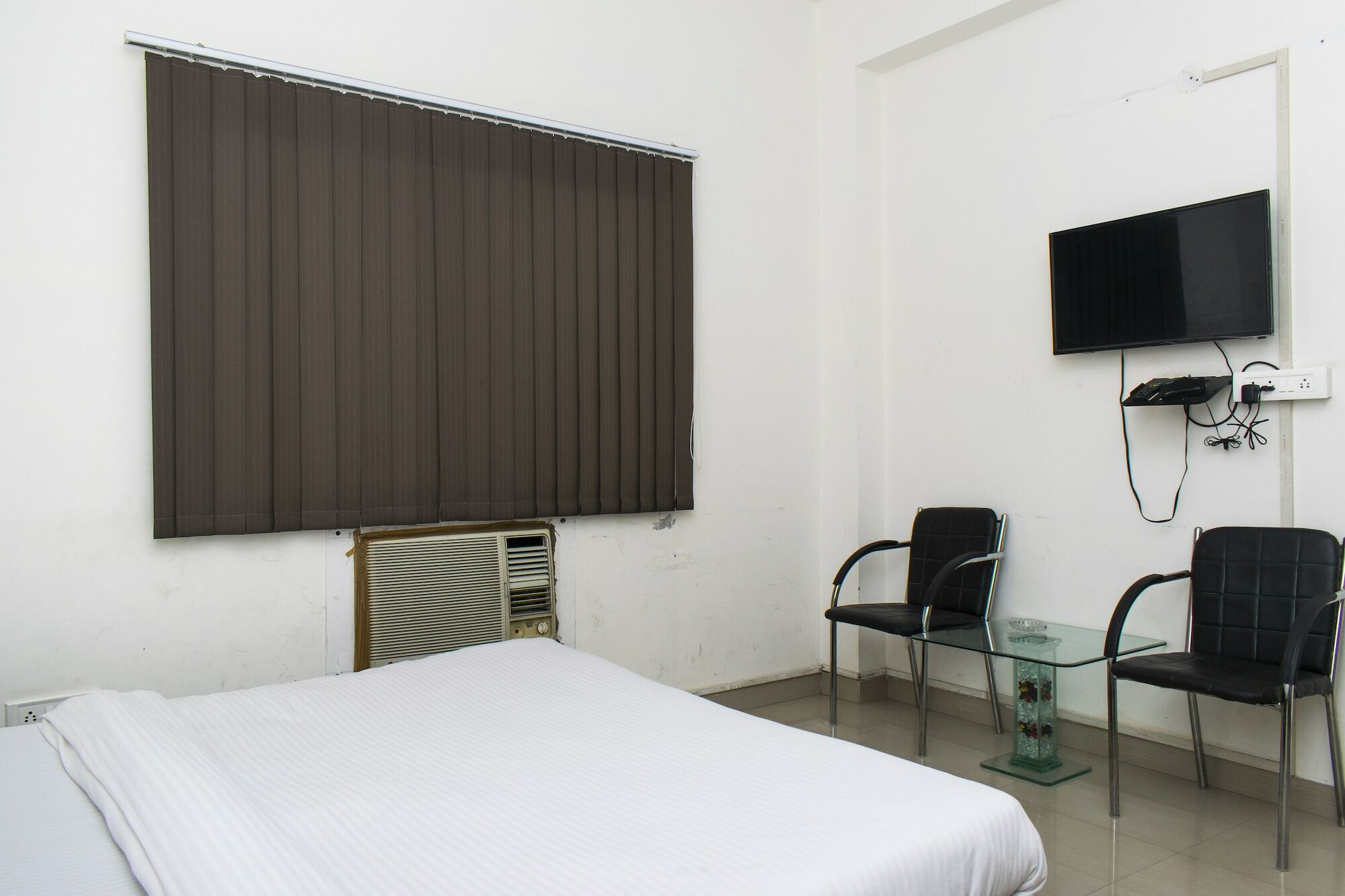 The Radiance Suites And Apartment New Delhi Buitenkant foto